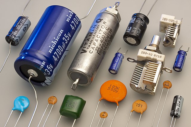 Capacitor, a device to store electrical energy