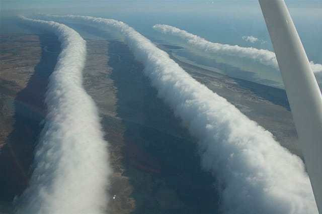 Morning Glory clouds snaking barely some hundred meters from the ground