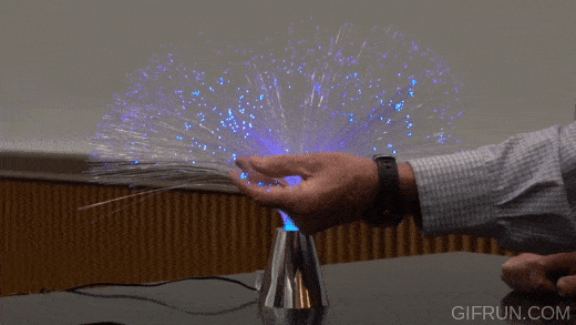 Total_Internal_Reflection_Demo_Optical_Fibers