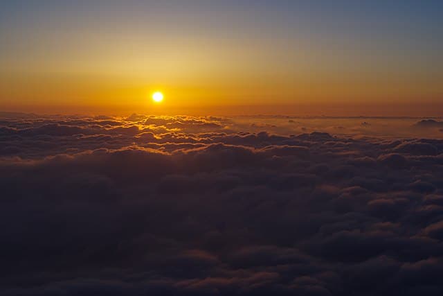 To us humans down on earth, the sun looks like a circle in the sky