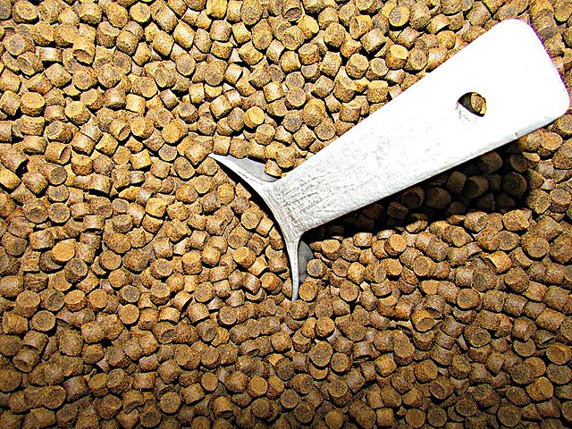 Fish_Food_pellets